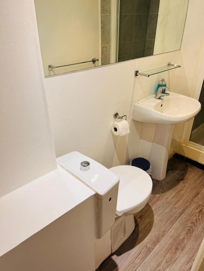 F10- Mezzanine 1St Floor Flat Fits 3 Near Paddington Apartment London Exterior photo